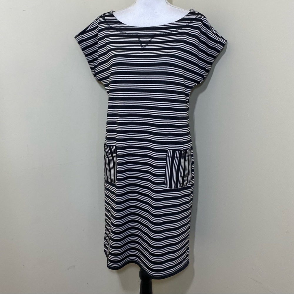 Talbots || stripe black white knit shirt dress size Medium